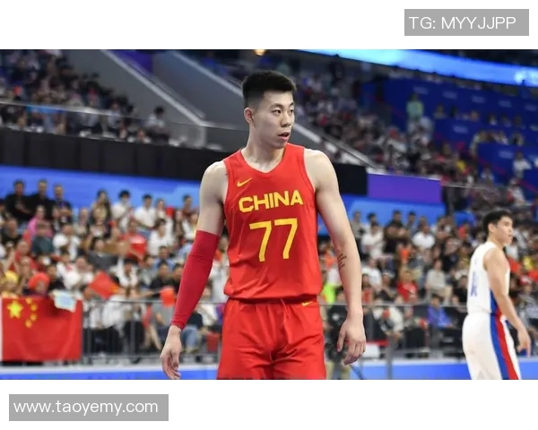 张镇麟：从篮球新星到国家队核心的成长之路与奋斗历程